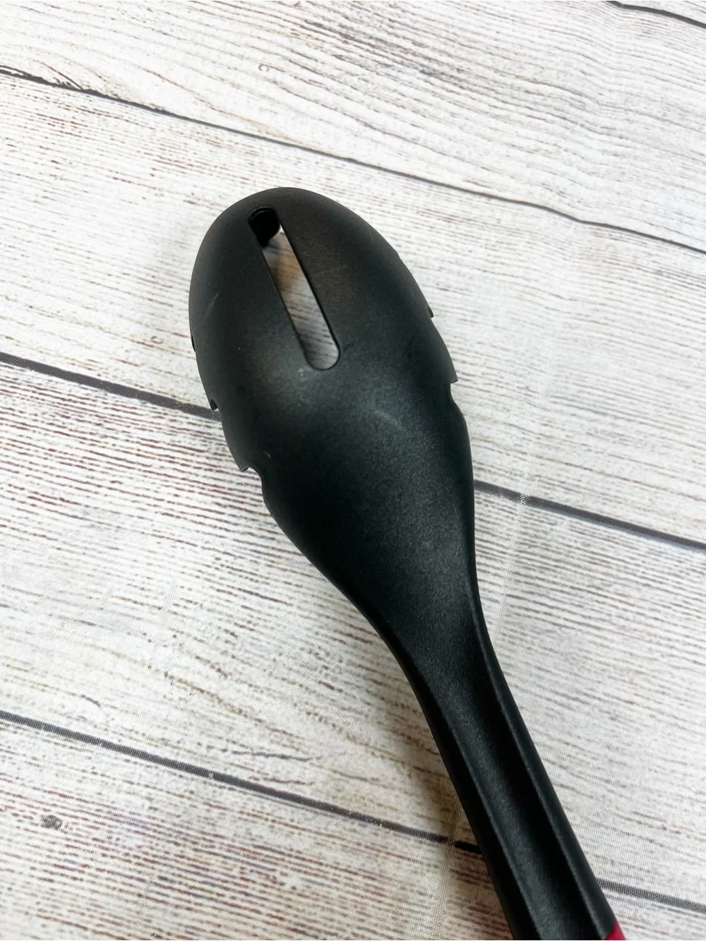 NutriChef Black Red Silicone Durable Spaghetti Pasta Spoon Kitchen Utensils